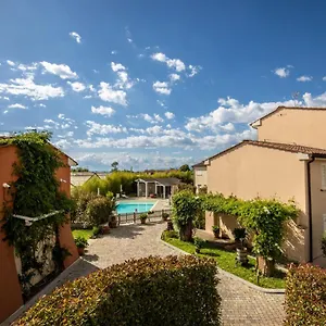 Il Tremarino 2*, Camaiore Italie